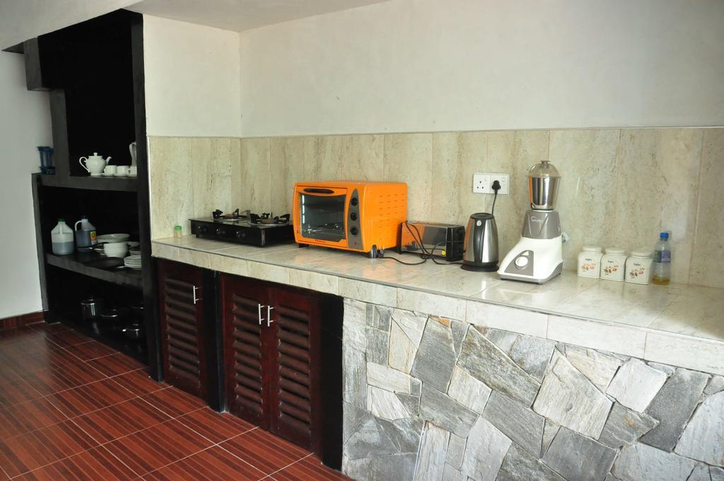 Asantha Guest House Unawatuna Ngoại thất bức ảnh