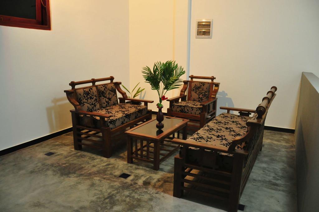 Asantha Guest House Unawatuna Ngoại thất bức ảnh