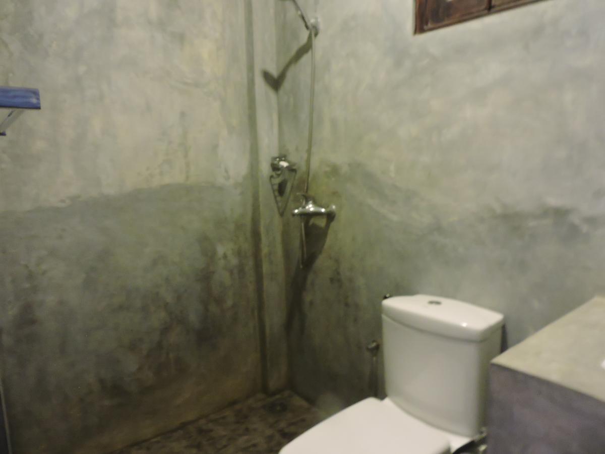 Asantha Guest House Unawatuna Ngoại thất bức ảnh