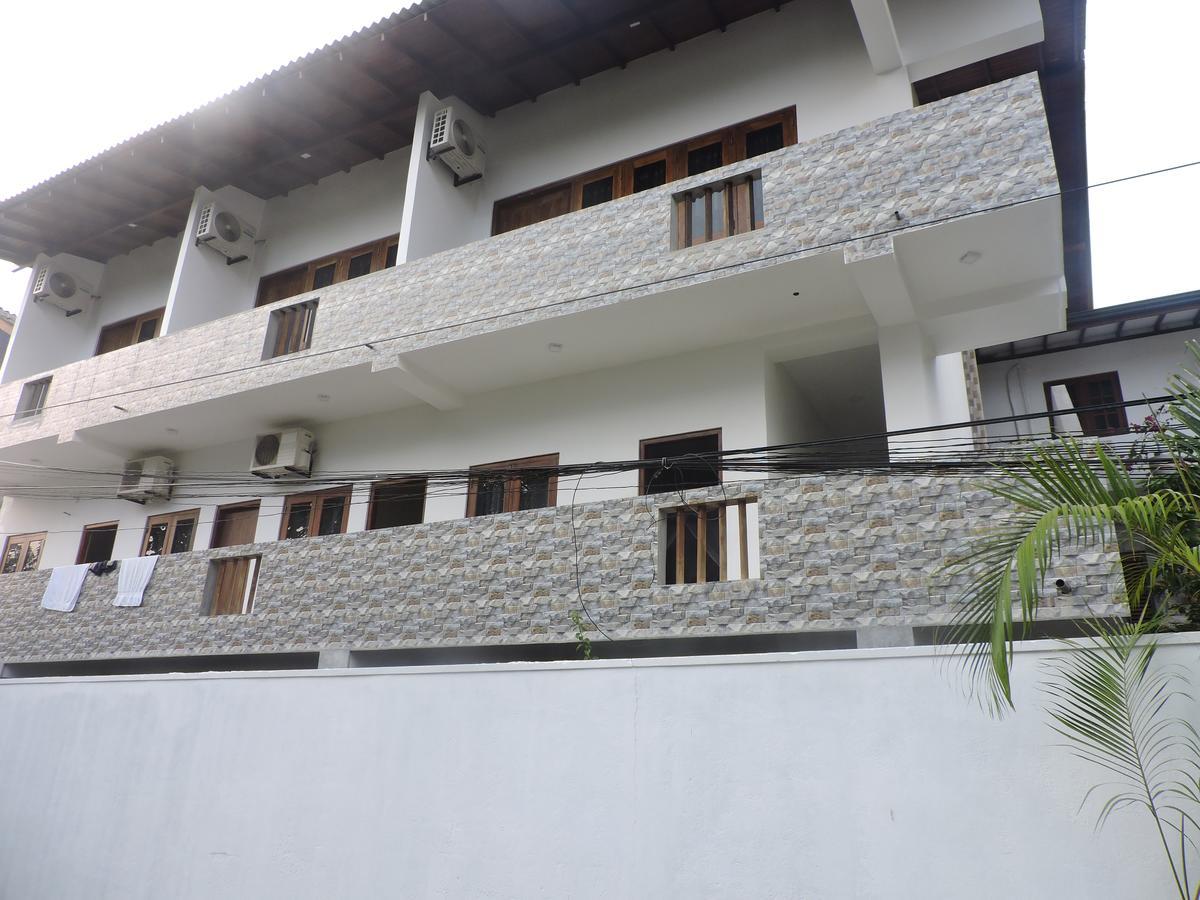 Asantha Guest House Unawatuna Ngoại thất bức ảnh